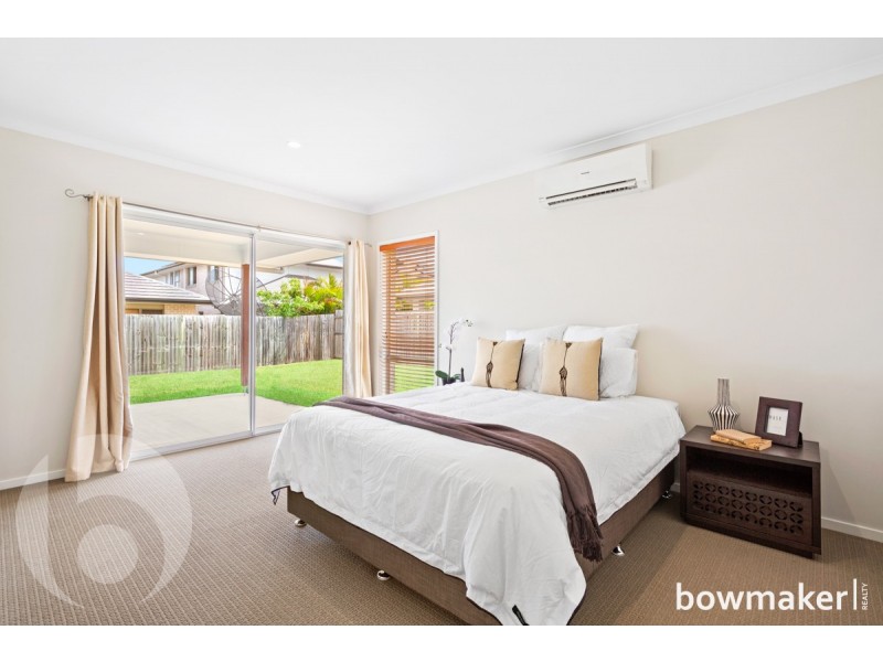 12 Ravensbourne Crescent, North Lakes QLD 4509