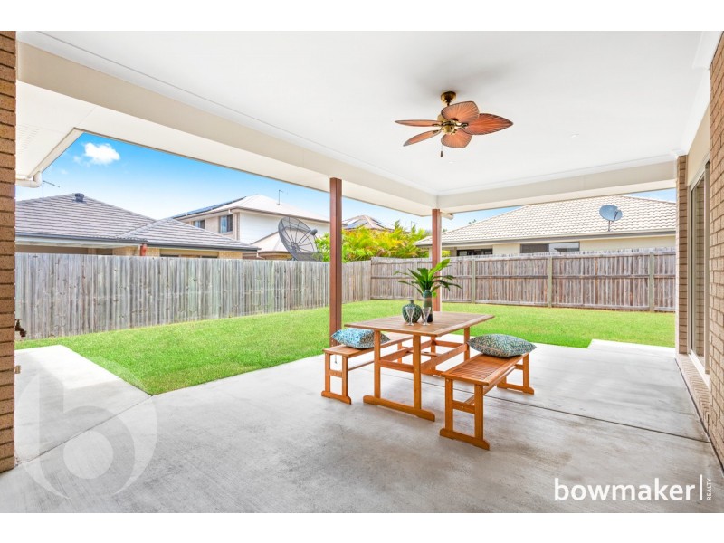 12 Ravensbourne Crescent, North Lakes QLD 4509