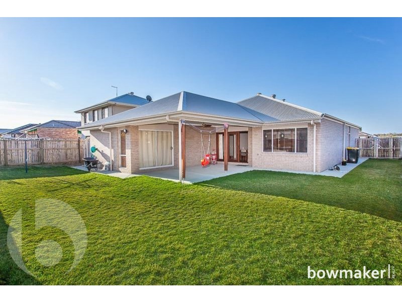12 Ravensbourne Crescent, North Lakes QLD 4509