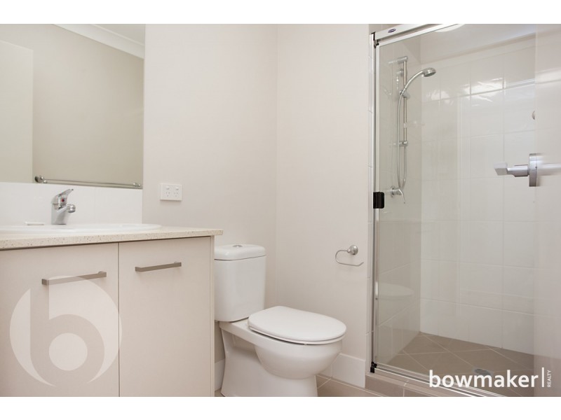 2/4 Finch Close, Dakabin QLD 4503