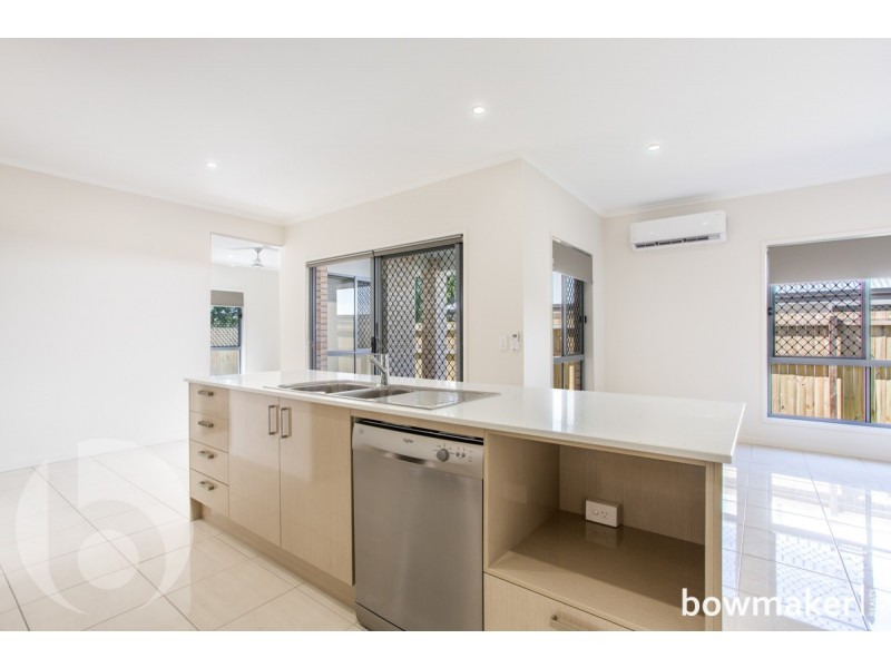 22 Shoreview Boulevard, Griffin QLD 4503