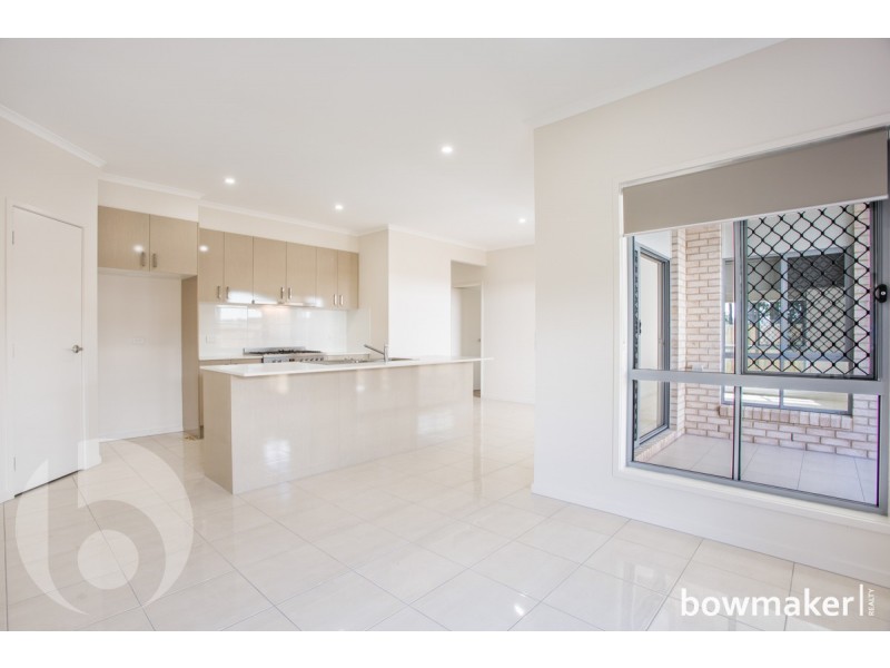 22 Shoreview Boulevard, Griffin QLD 4503