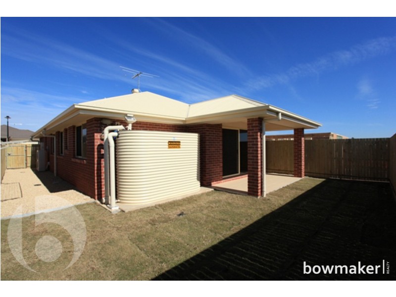 17 Cowen Terrace, North Lakes QLD 4509