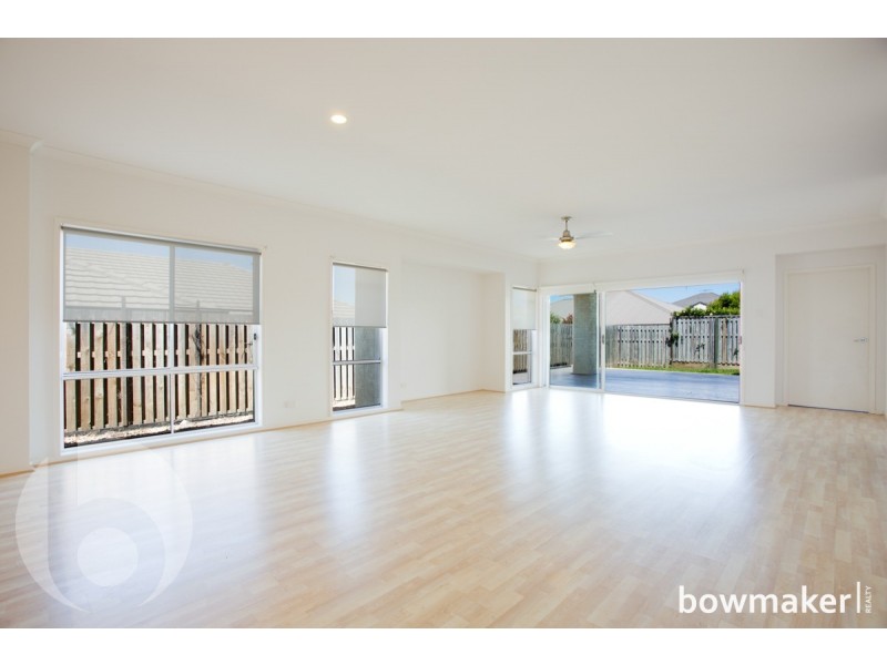 5 Langer Circuit, North Lakes QLD 4509