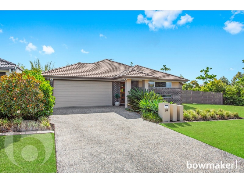 19 Menara Circuit, North Lakes QLD 4509