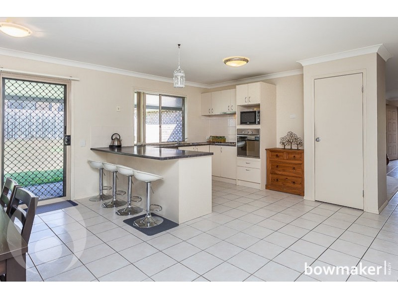 8 Malanda Court, North Lakes QLD 4509