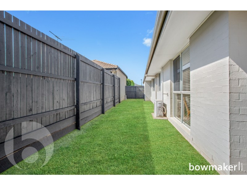 5 Highcliff Crescent, North Lakes QLD 4509