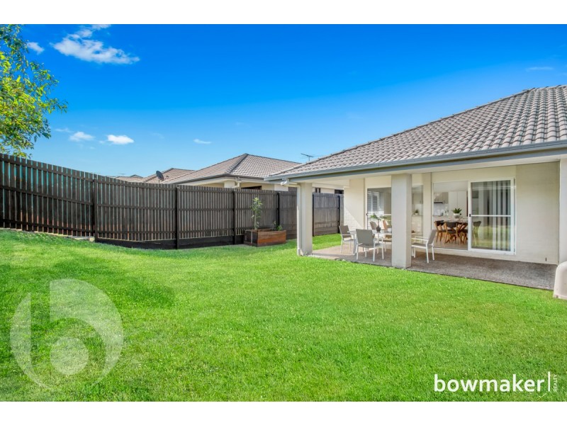 5 Highcliff Crescent, North Lakes QLD 4509