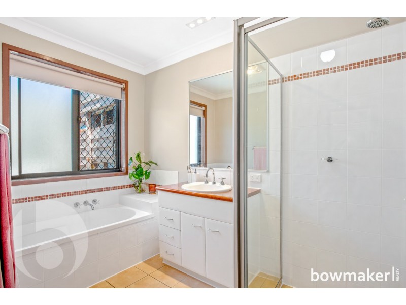 4 Sapphire Close, Griffin QLD 4503