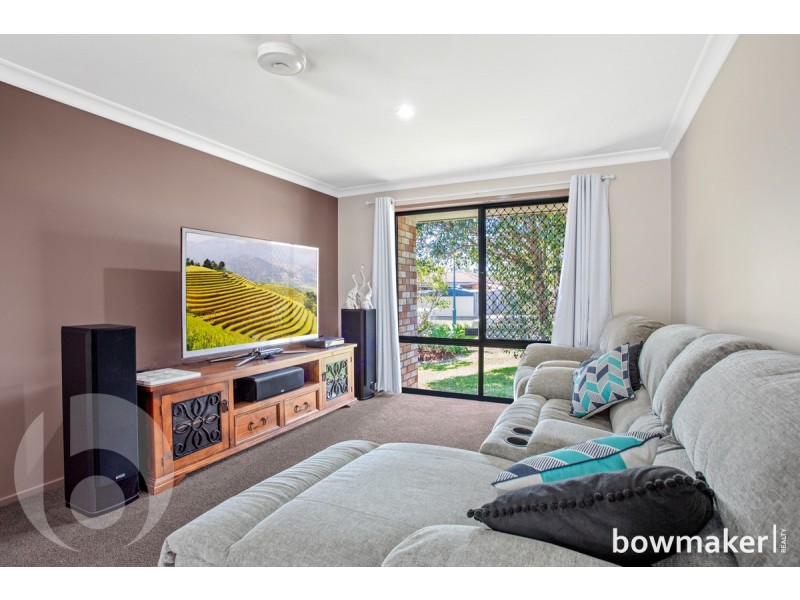 4 Sapphire Close, Griffin QLD 4503