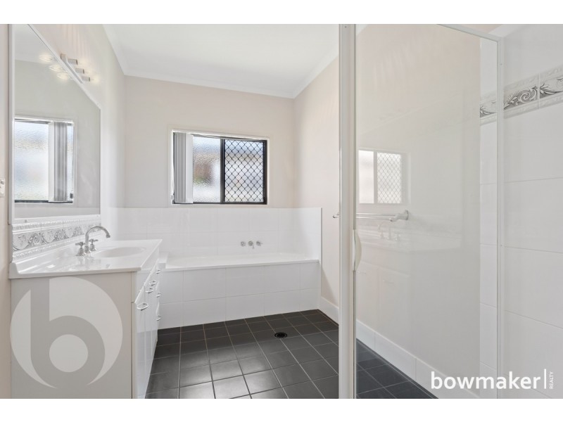 23 Kurrajong Circuit, North Lakes QLD 4509