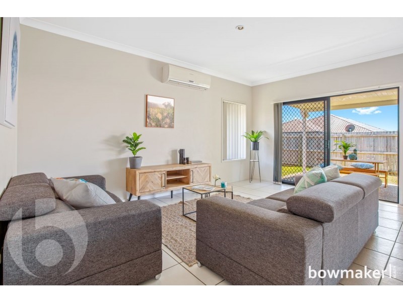 24 Menara Circuit, North Lakes QLD 4509