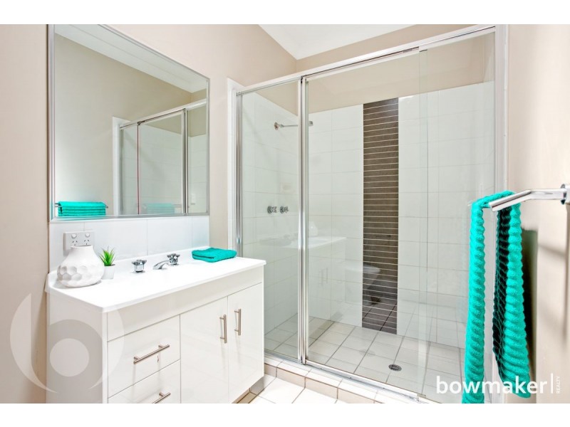 24 Menara Circuit, North Lakes QLD 4509