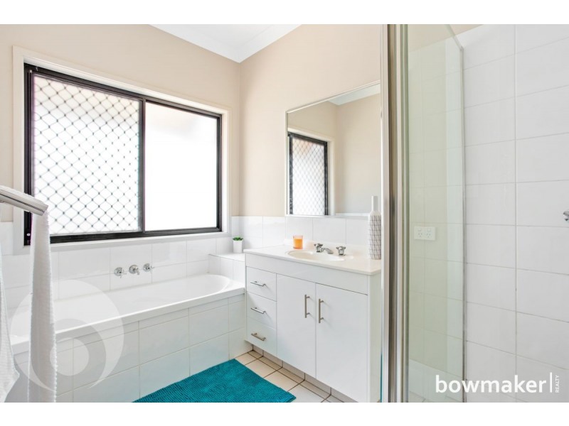 24 Menara Circuit, North Lakes QLD 4509