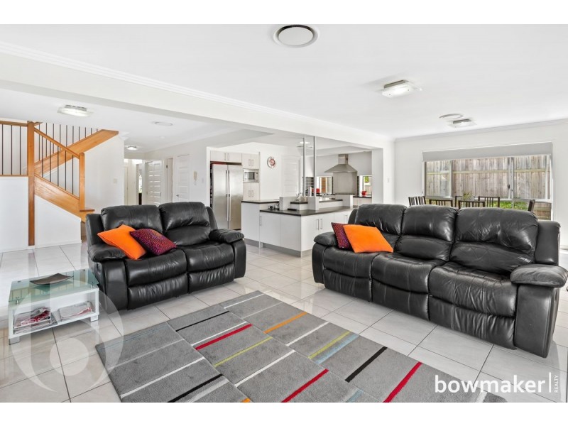 8 Montgomerie Parade, North Lakes QLD 4509