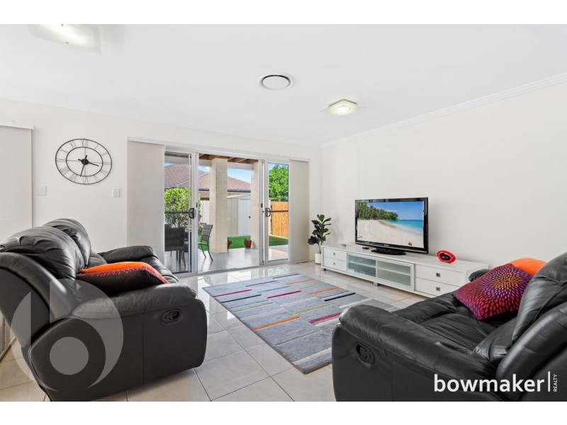 8 Montgomerie Parade, North Lakes QLD 4509