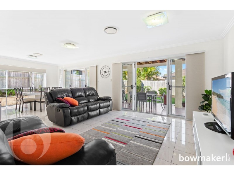 8 Montgomerie Parade, North Lakes QLD 4509