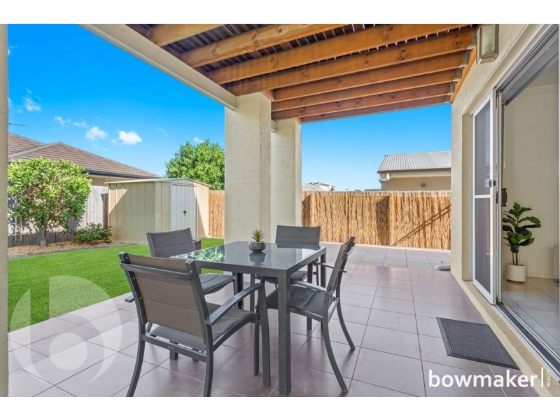 8 Montgomerie Parade, North Lakes QLD 4509