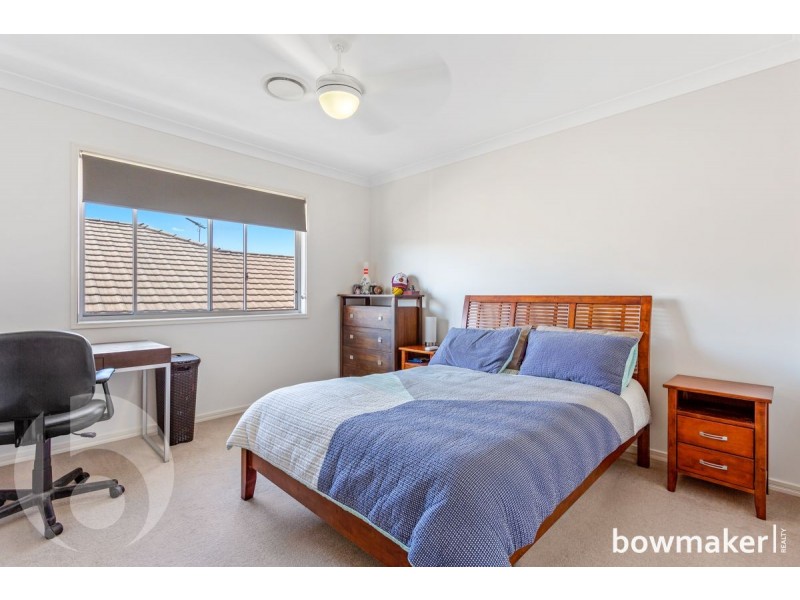 8 Montgomerie Parade, North Lakes QLD 4509