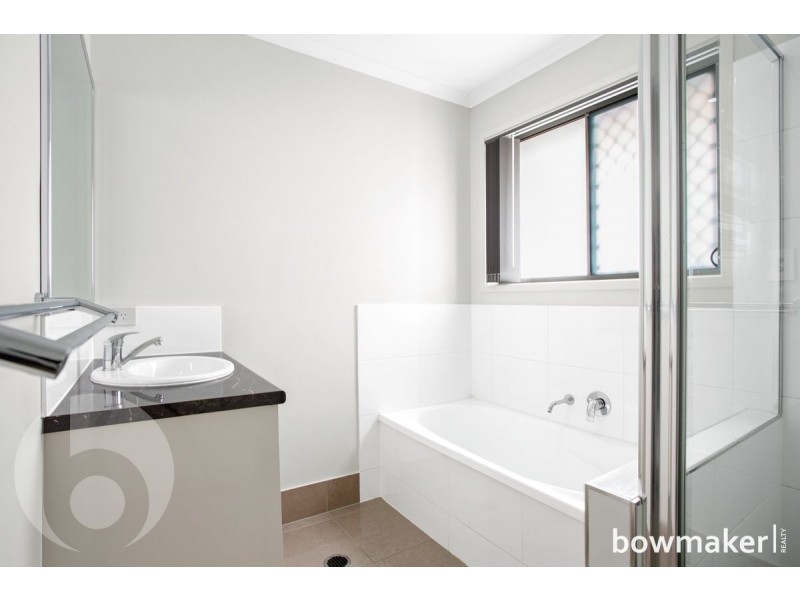 5 Goanna Court, North Lakes QLD 4509