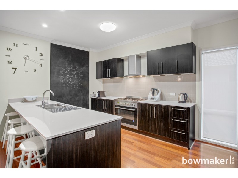 110 Nicklaus Parade, North Lakes QLD 4509