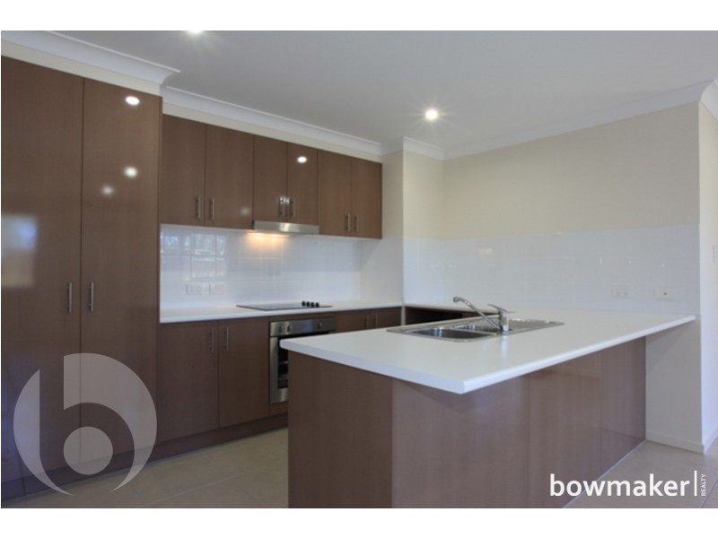 28 Lorikeet Parade, Dakabin QLD 4503