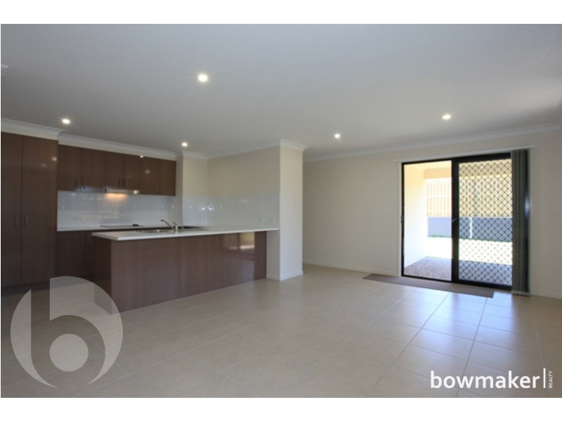28 Lorikeet Parade, Dakabin QLD 4503