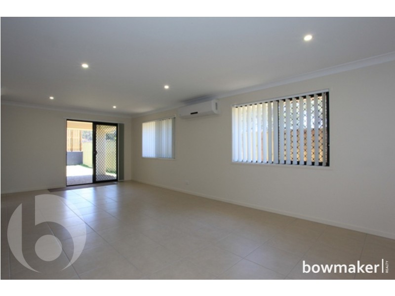 28 Lorikeet Parade, Dakabin QLD 4503