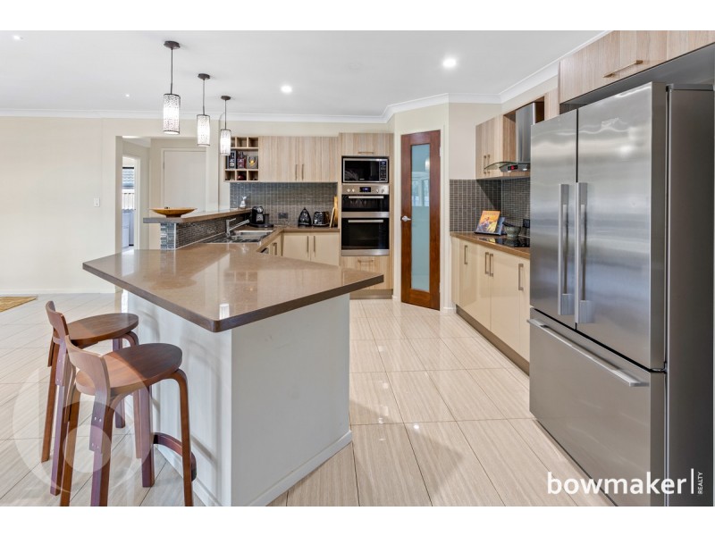 2 Melissa Place, Deception Bay QLD 4508