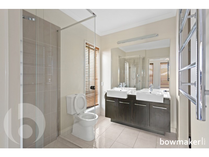 10 Friars Crescent, North Lakes QLD 4509