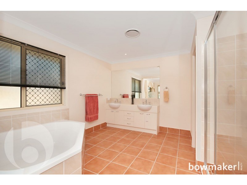 102 Copeland Drive, North Lakes QLD 4509