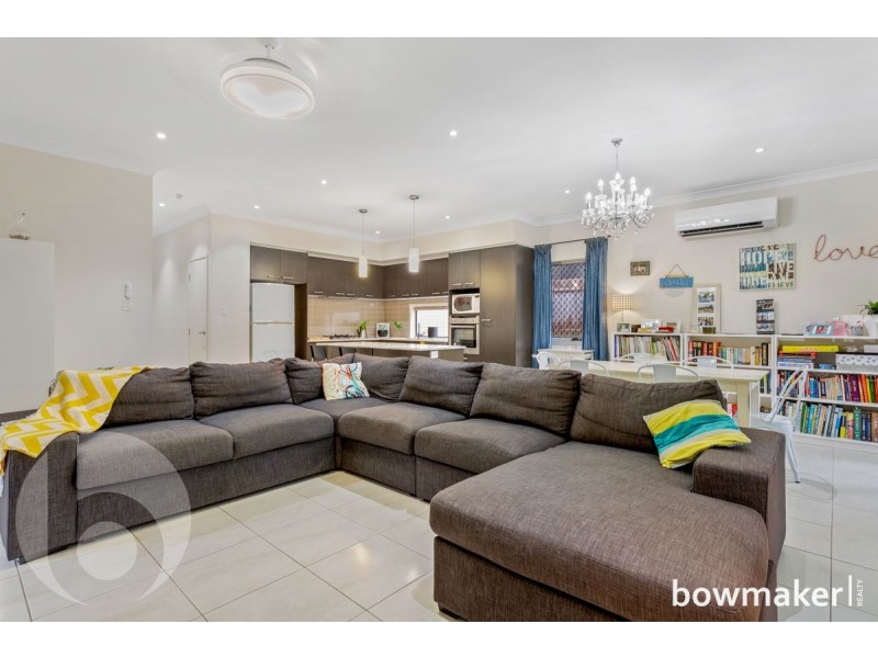 5 Ravensbourne Crescent, North Lakes QLD 4509