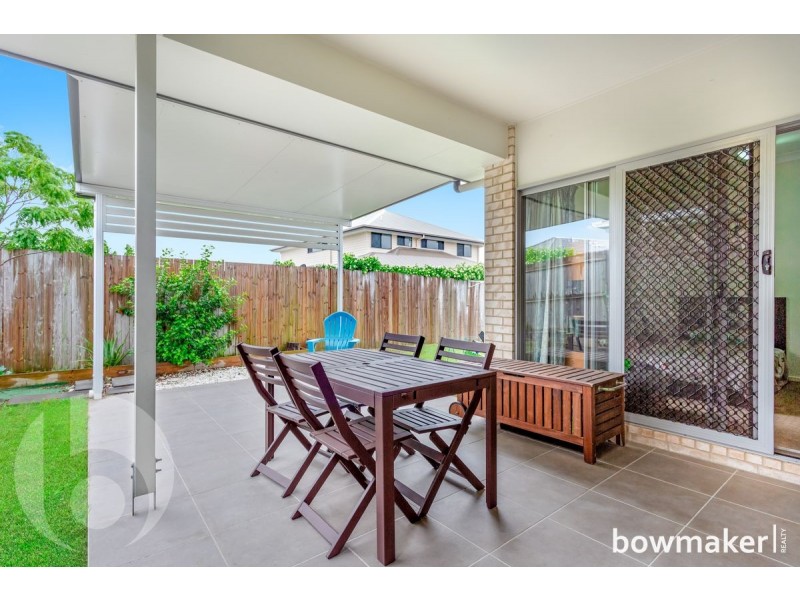 5 Ravensbourne Crescent, North Lakes QLD 4509