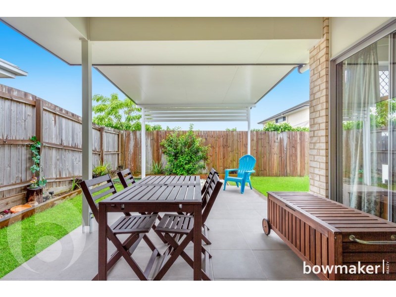 5 Ravensbourne Crescent, North Lakes QLD 4509