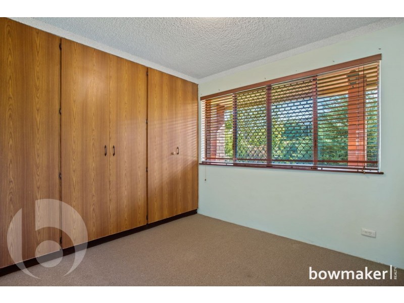 2/5 View Street, Woody Point QLD 4019