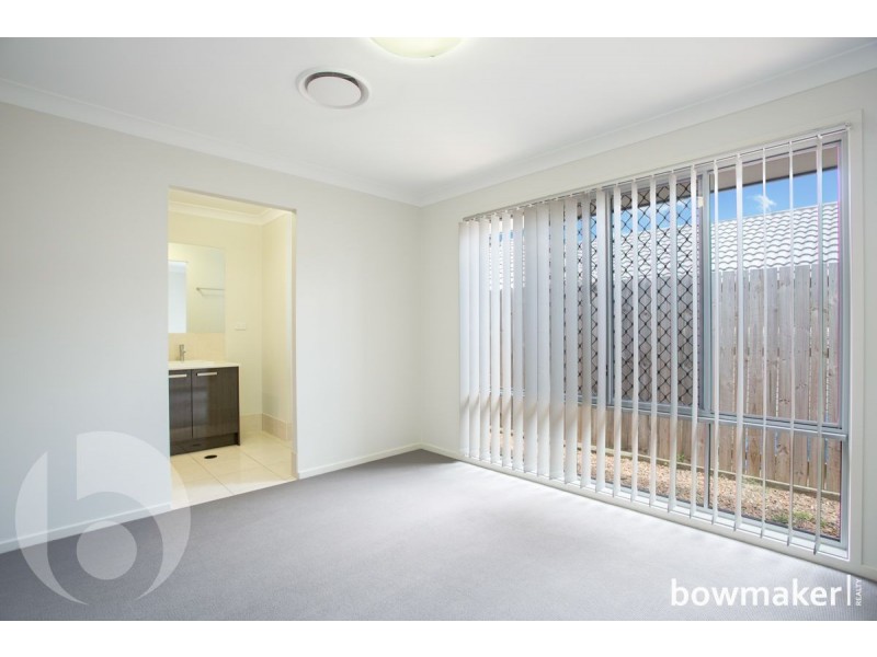 16 Melville Parade, North Lakes QLD 4509