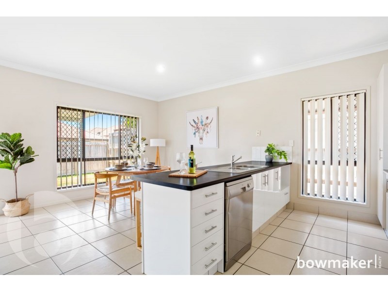 24 Menara Circuit, North Lakes QLD 4509