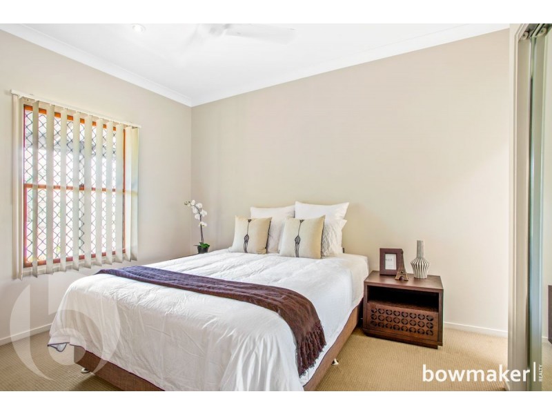 24 Menara Circuit, North Lakes QLD 4509