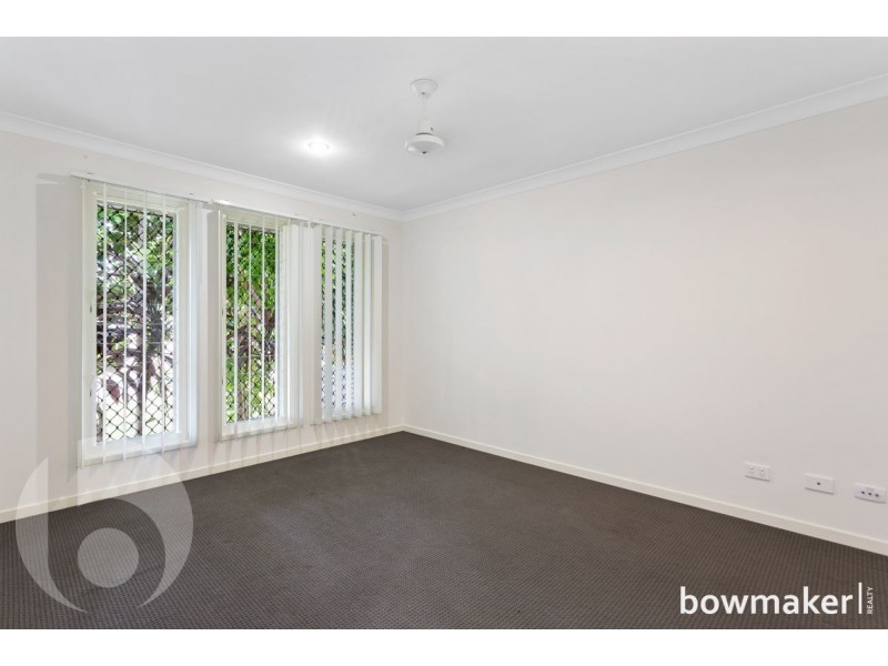 15 Bowerbird Crescent, Dakabin QLD 4503