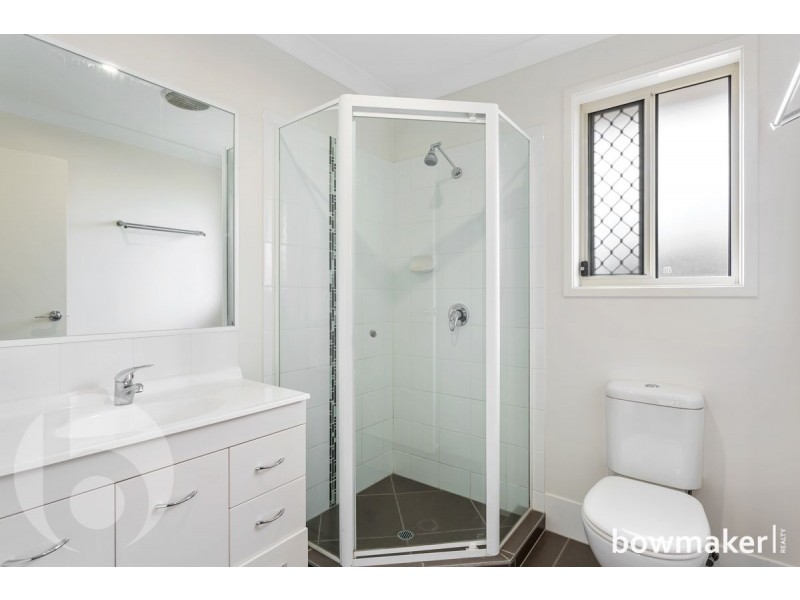 15 Bowerbird Crescent, Dakabin QLD 4503