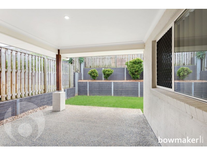 15 Bowerbird Crescent, Dakabin QLD 4503