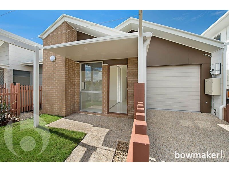 18 Brooklyn Close, North Lakes QLD 4509