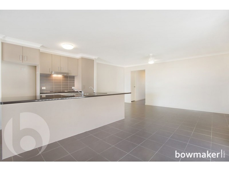 60 Mackintosh Drive, North Lakes QLD 4509