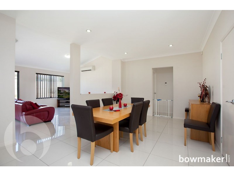 28 Astley Parade, North Lakes QLD 4509