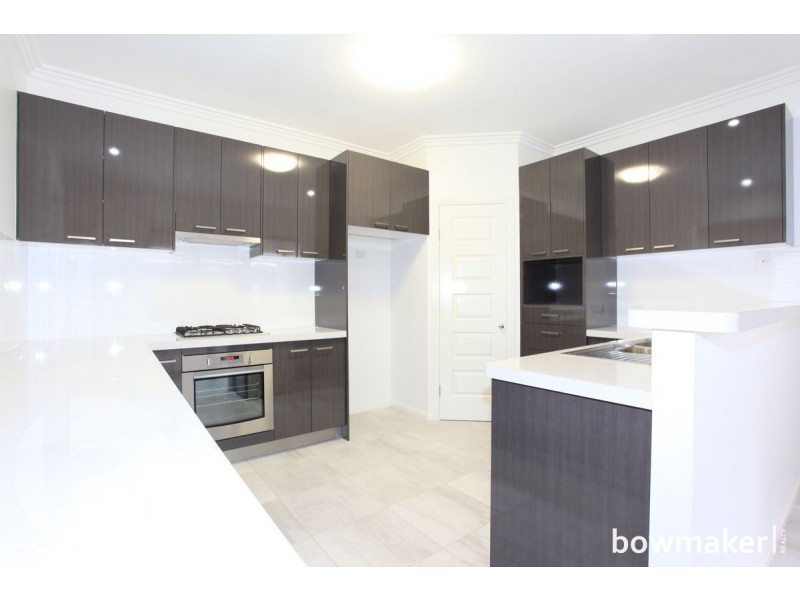 66 Mackintosh Drive, North Lakes QLD 4509