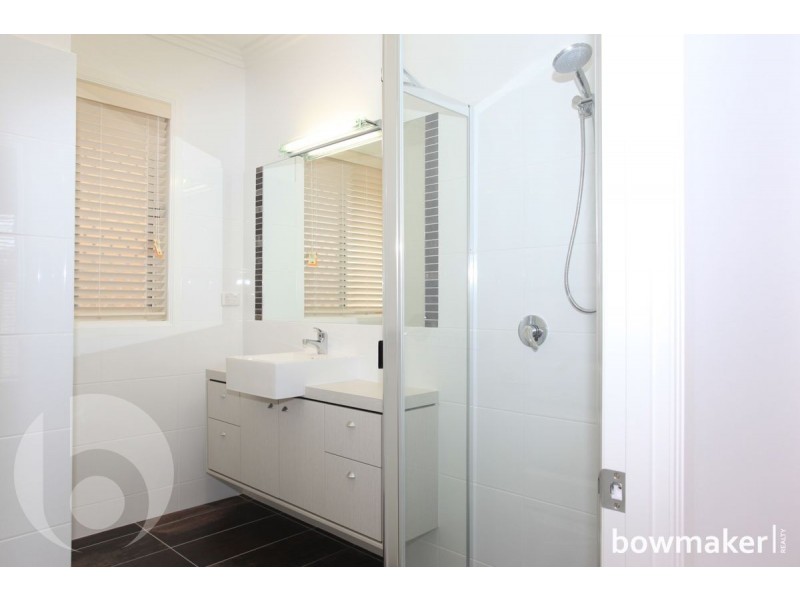 66 Mackintosh Drive, North Lakes QLD 4509