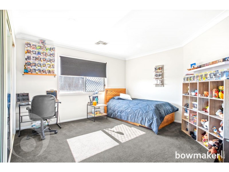 8 Marsh Parade, North Lakes QLD 4509