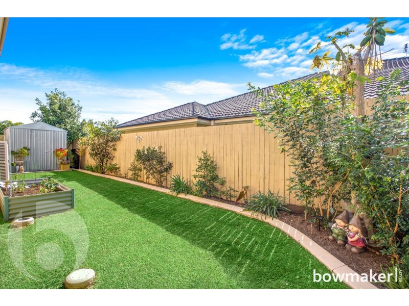 8 Marsh Parade, North Lakes QLD 4509