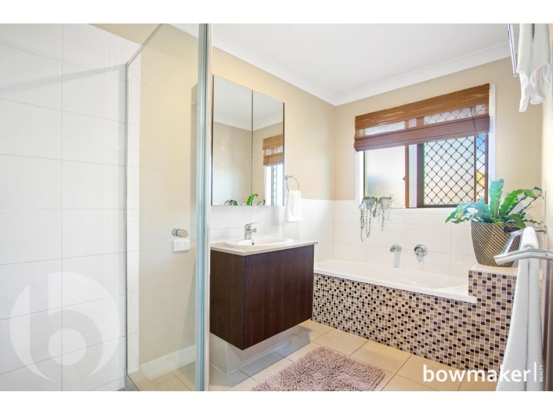 27 Denham Crescent, North Lakes QLD 4509