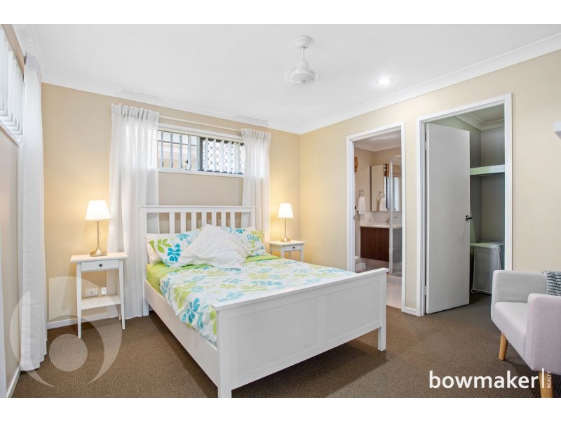 27 Denham Crescent, North Lakes QLD 4509